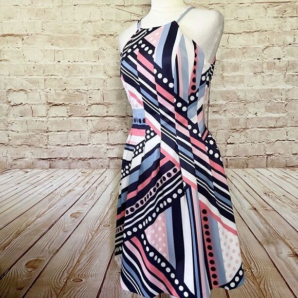 Vince Camuto fit flare halter dress - Picture 1 of 8
